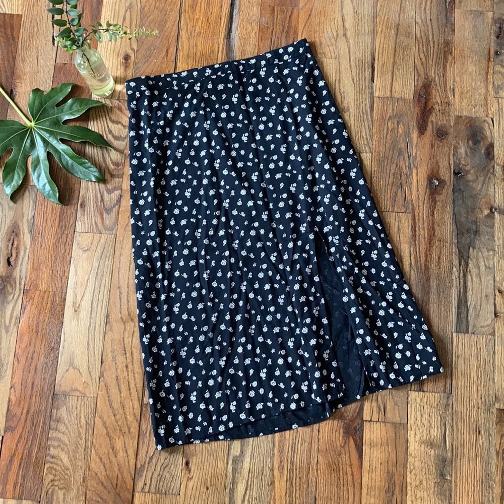 🌼90s Ultra High Rise Midi Skirt 🌼